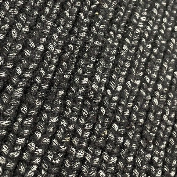 Hand Knit Sweater Womens‎ XS-S Black Speckle Chunky Mock Neck Pullover Soft Cozy - Picture 2 of 6